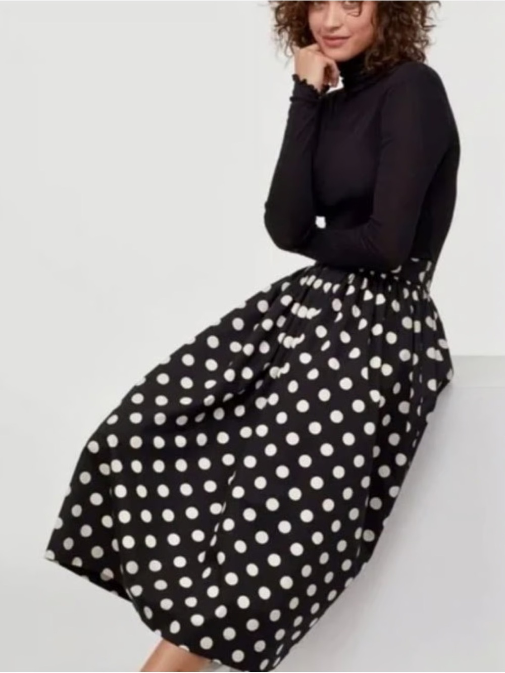 H&M Polka Dot Flared Calf
Length Skirt / Size 14
